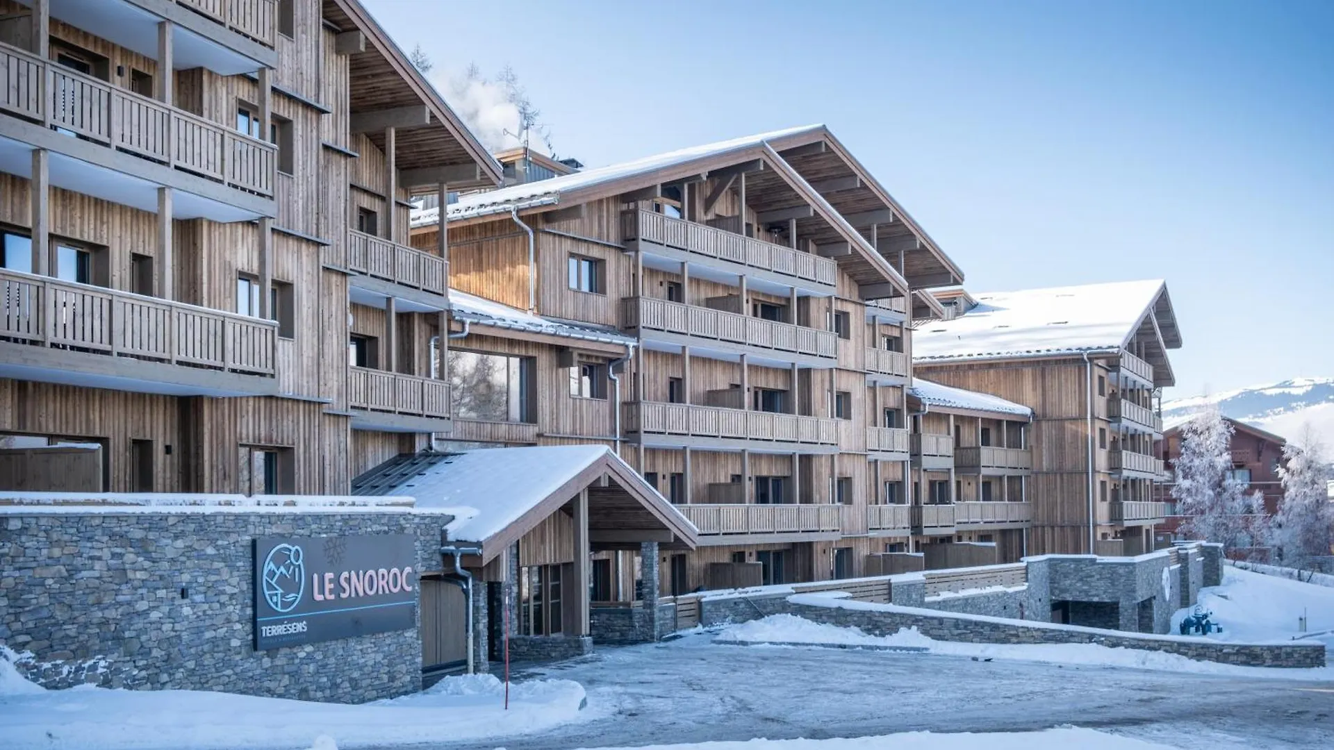 Snoroc By Daddy Pool- Terresens Hotel La Plagne